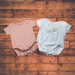 5 for $25🔥Homegrown Baby Set of 2 Snap Bottom Tops Baby Size‎ 3-6 Months